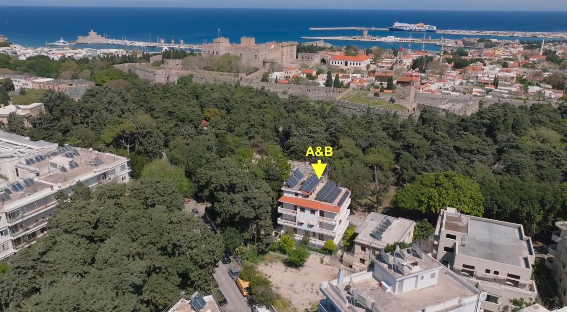 A&B Rhodes City Apartments エクステリア 写真